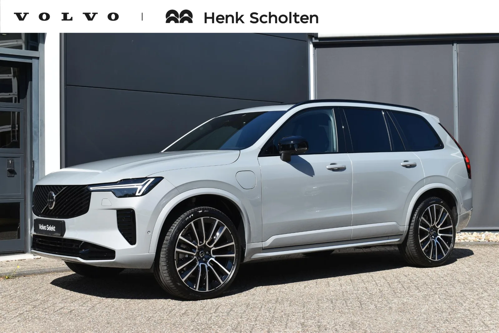 Volvo XC90 (2026) — foto 1