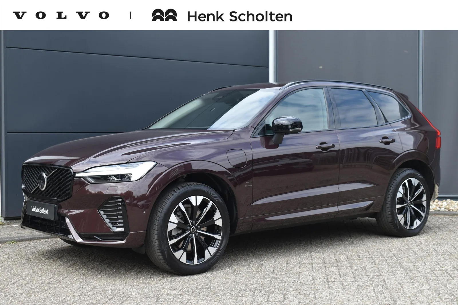 Volvo XC60 (2026) — foto 1