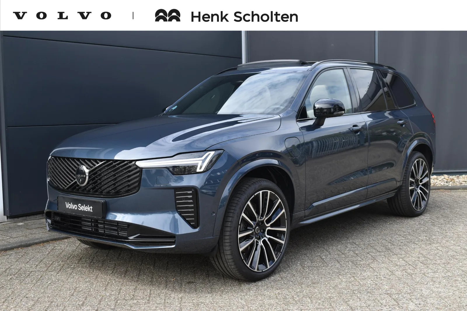 Volvo XC90 (2026) — foto 1
