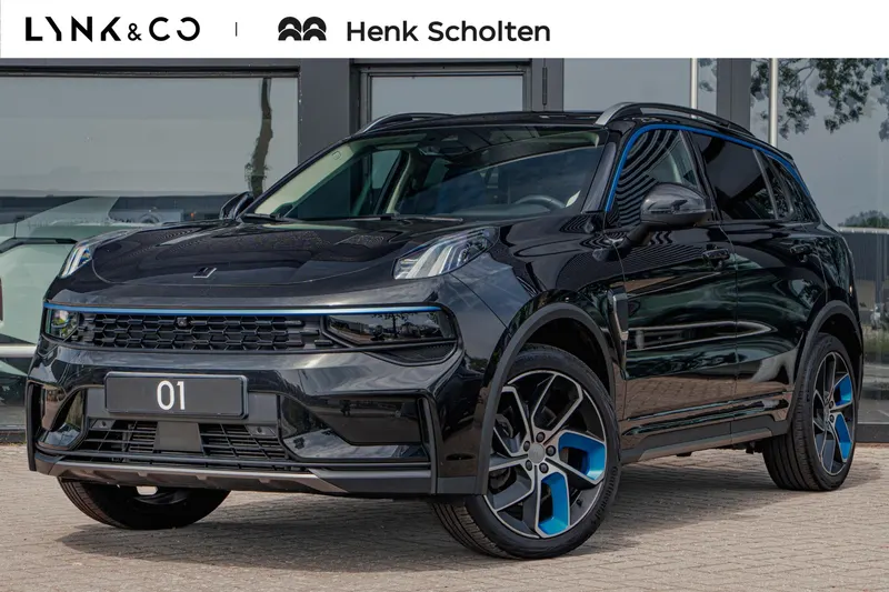 Lynk & Co 01 (2024)