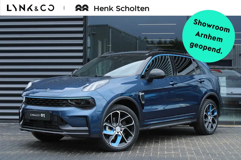 Lynk & Co 01 (2025)