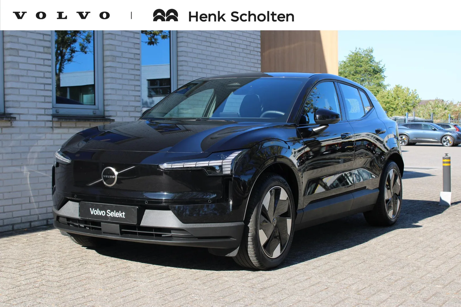 Volvo EX30 (2026) — foto 1