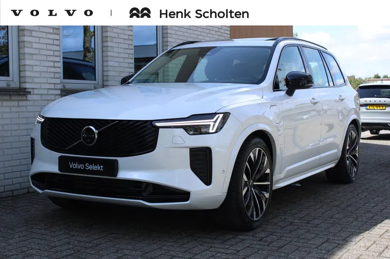 Volvo XC90 (2025)