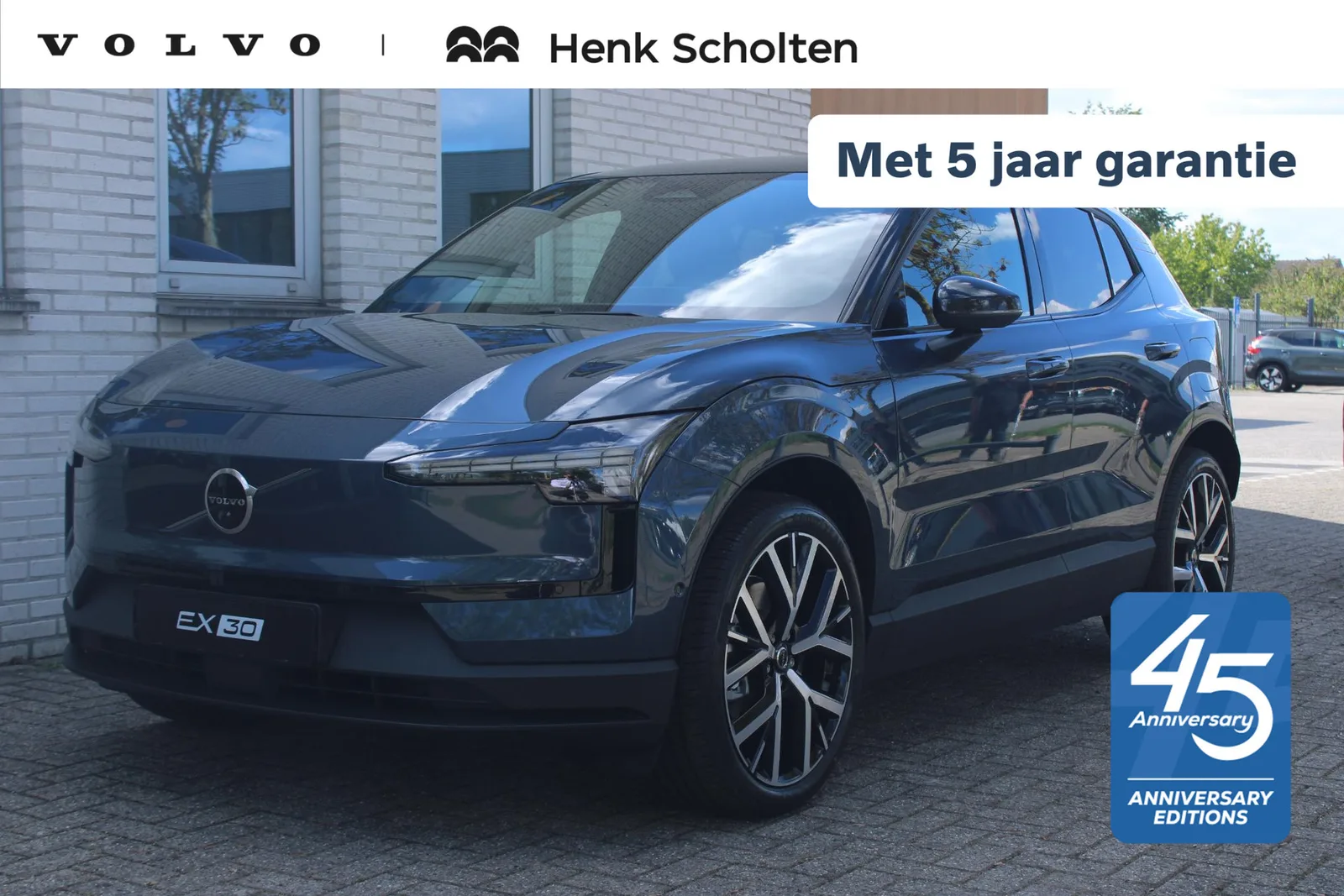 Volvo EX30 (2026) — foto 1