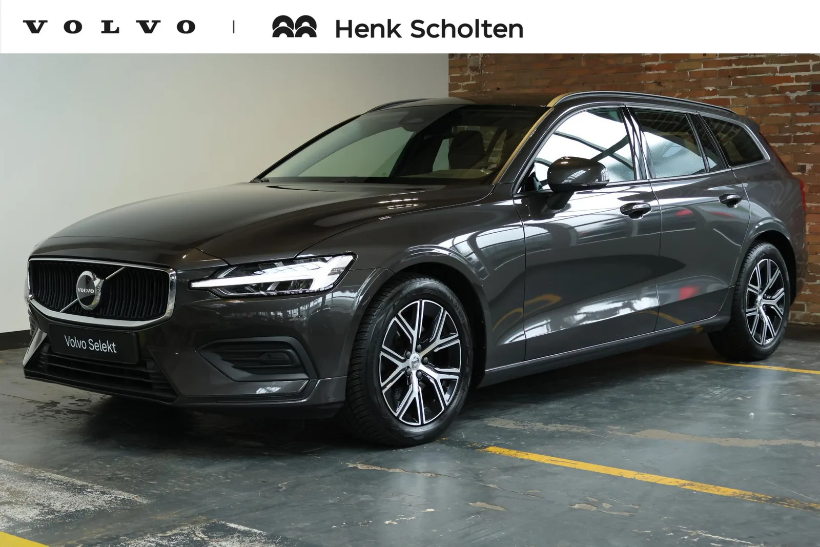 Volvo V60 (2023) — foto 1
