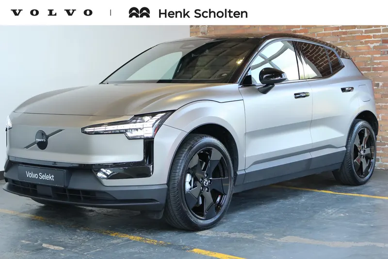 Volvo EX30 (2024)