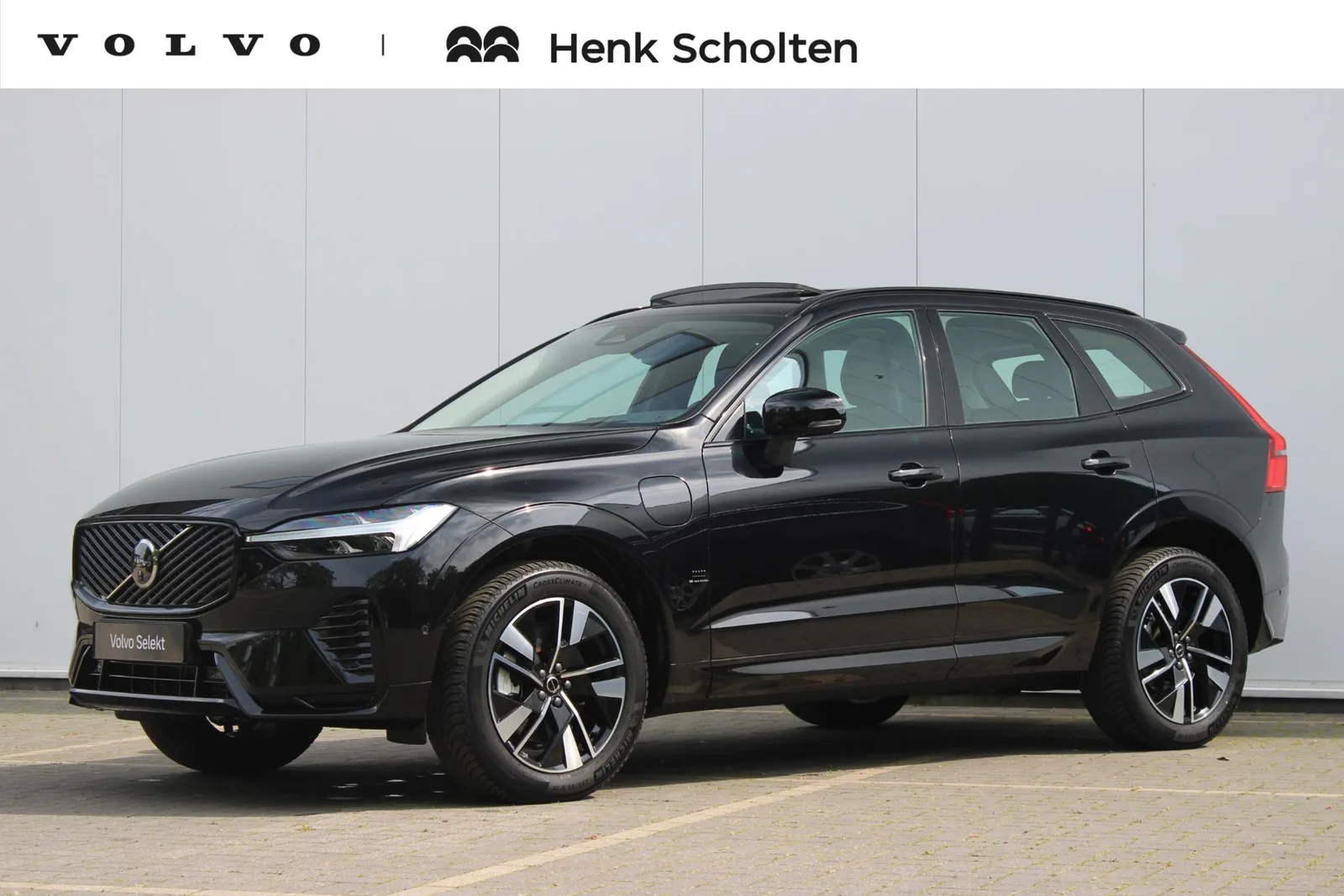 Volvo XC60 (2025) — foto 1