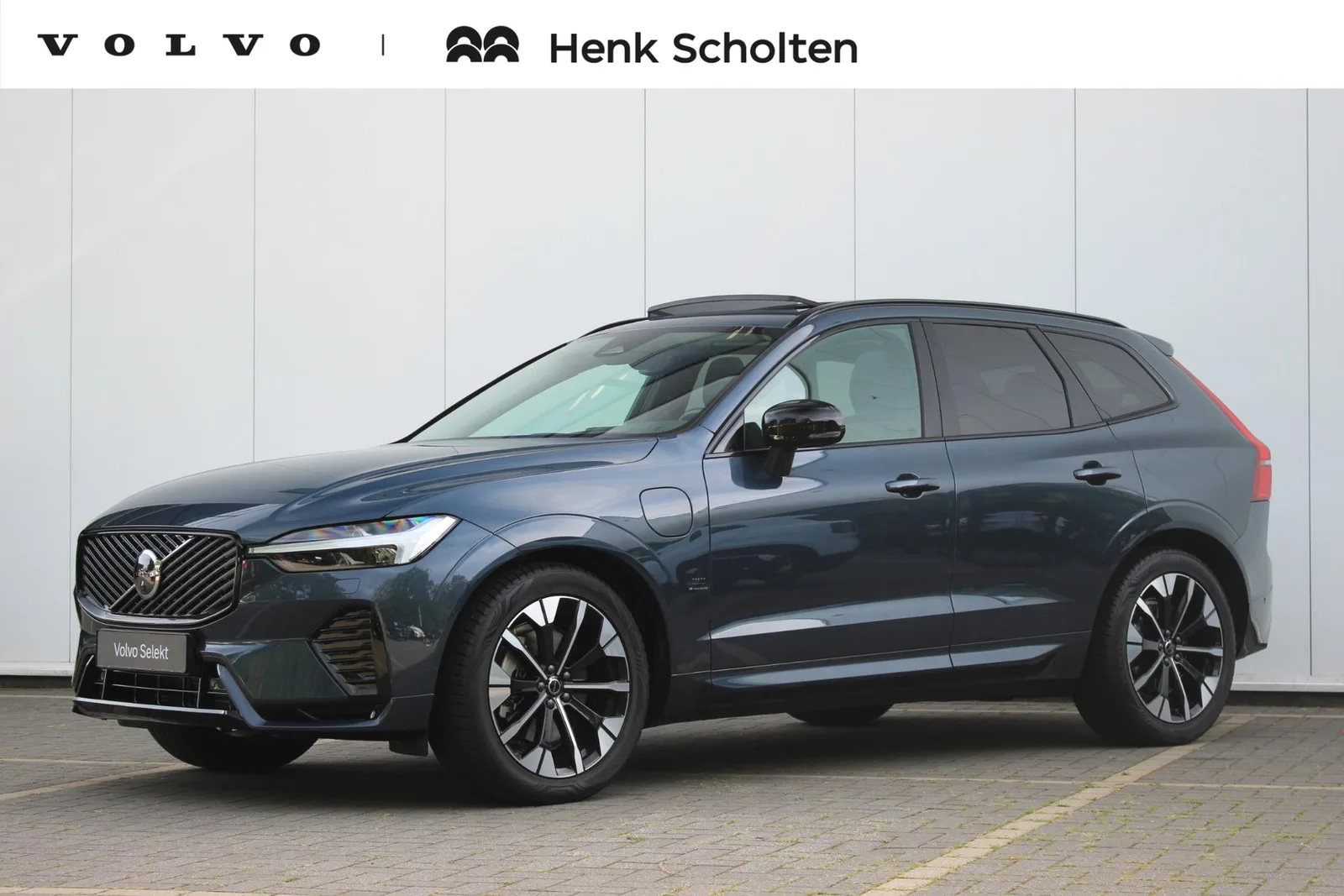 Volvo XC60 (2026) — foto 1