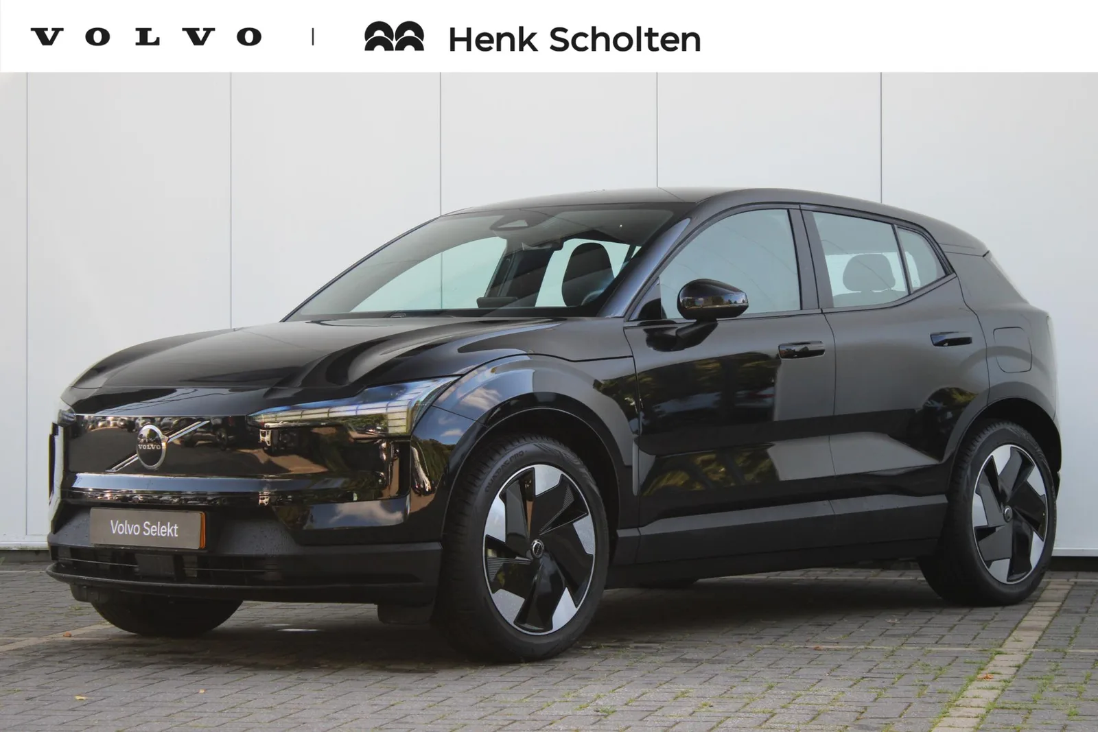 Volvo EX30 (2025) — foto 1