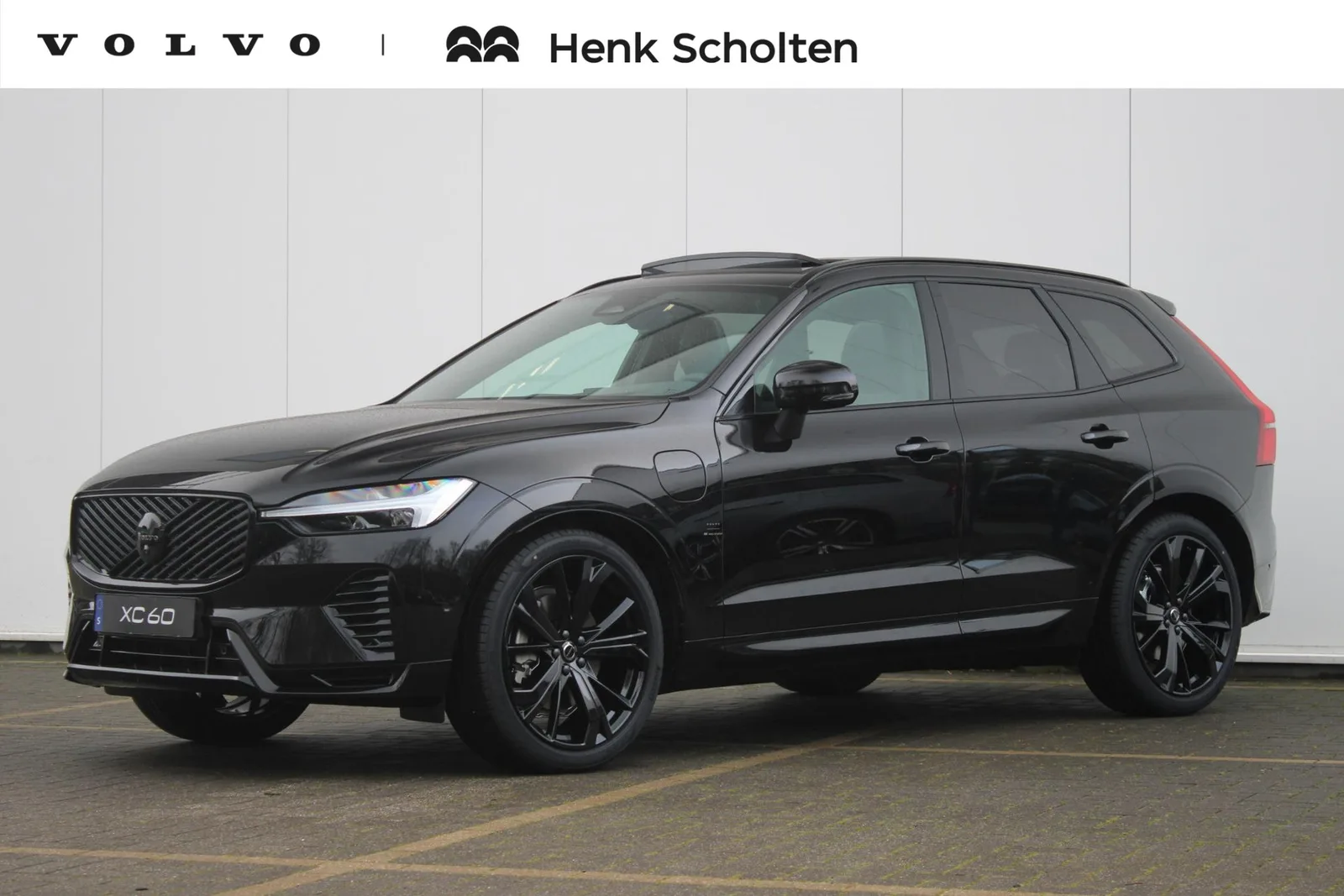 Volvo XC60 (2026) — foto 1
