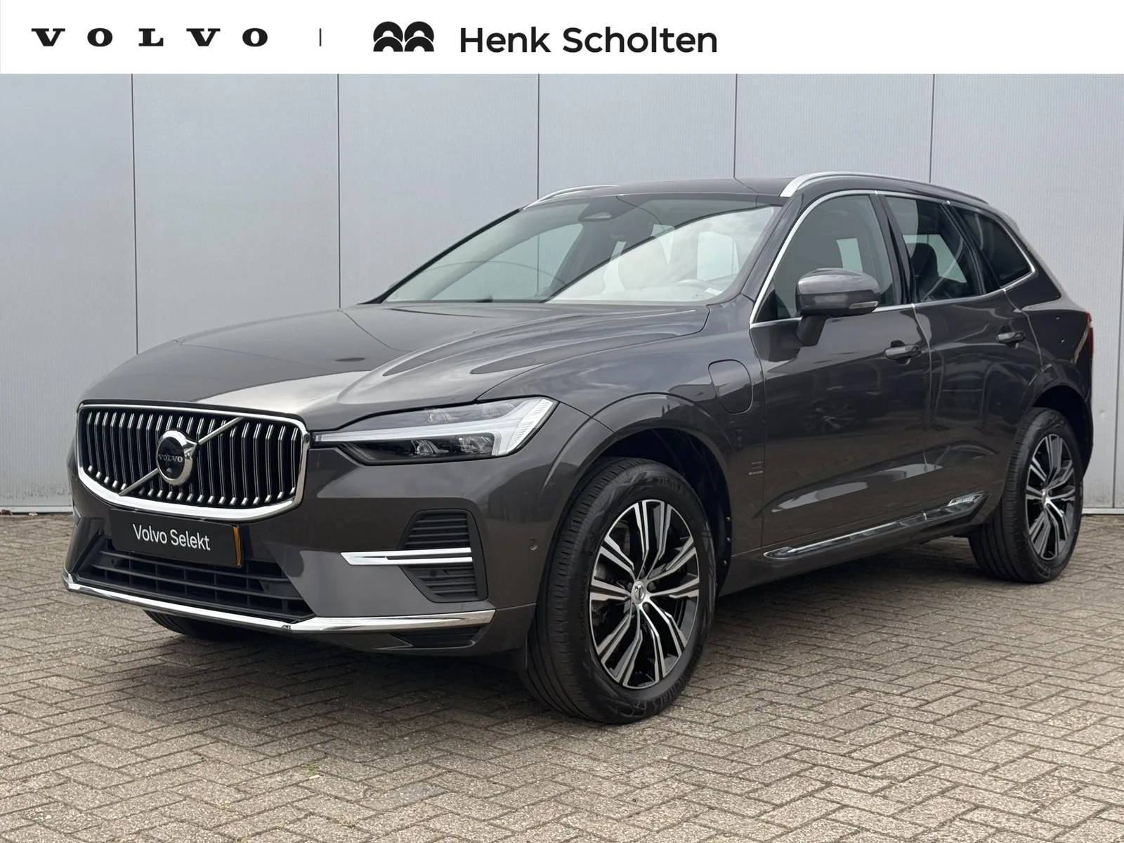 Volvo XC60 (2021) — foto 1