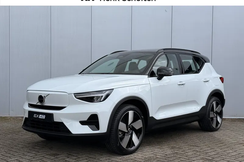 Volvo EX40 (2026)