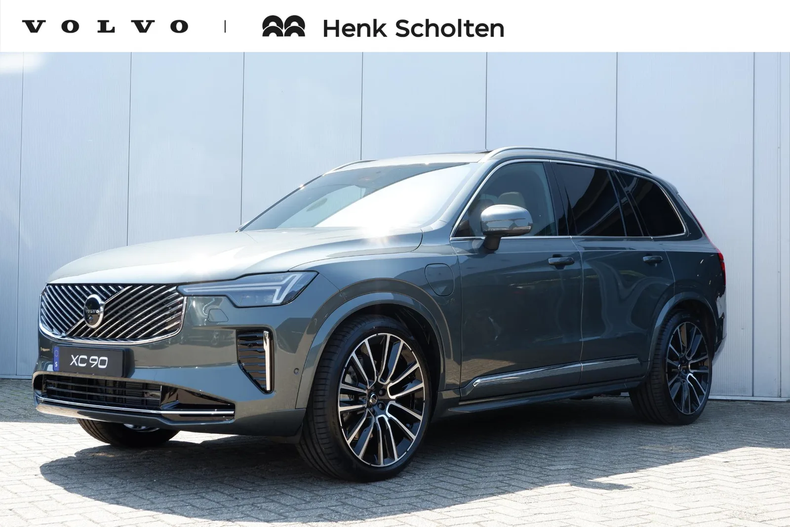 Volvo XC90 (2026) — foto 1