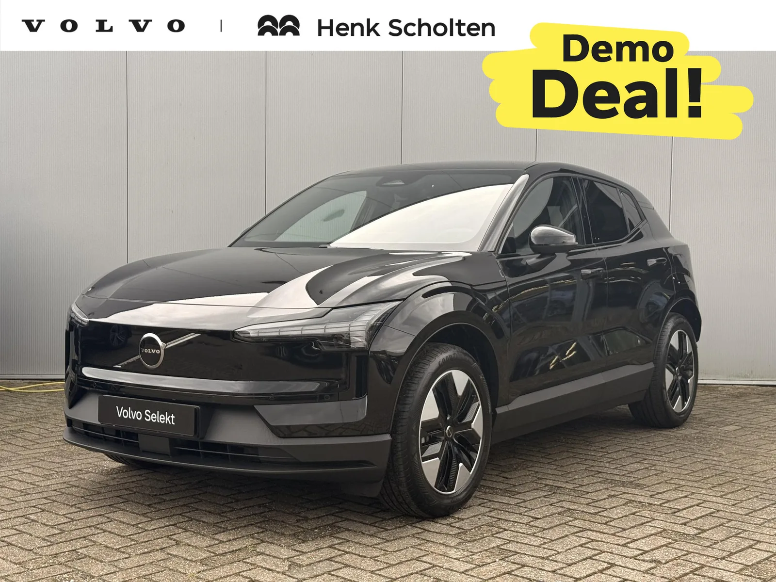 Volvo EX30 (2026) — foto 1
