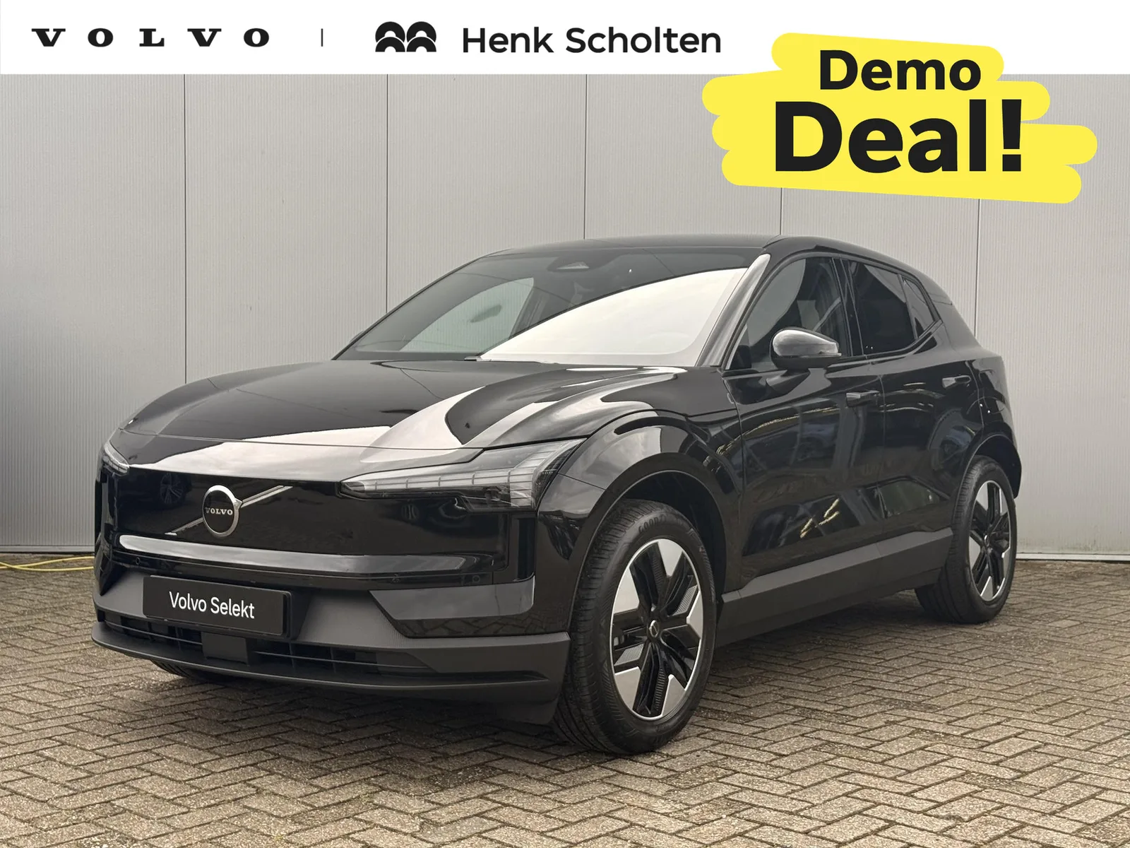 Volvo EX30 (2026) — foto 1