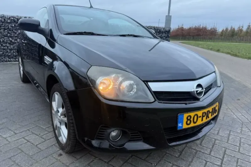 Opel Tigra (2004)