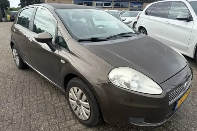 Fiat Grande Punto (2009)