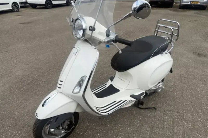 Piaggio Primavera (2016)