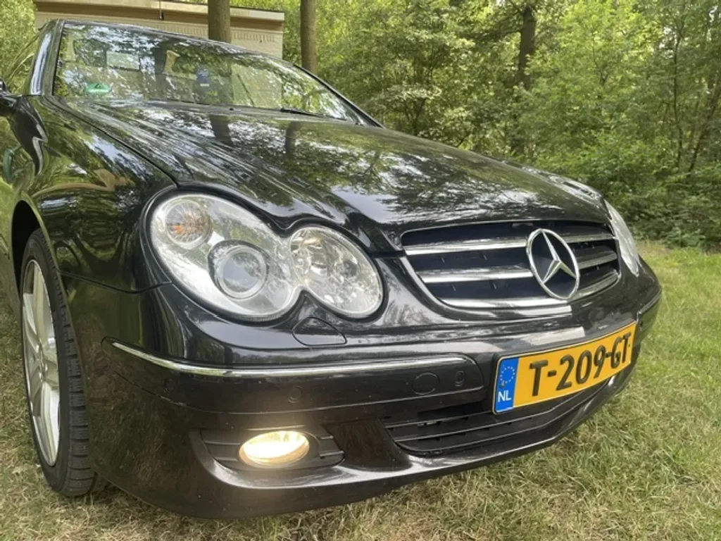 Mercedes-Benz CLK-Klasse (2007) — foto 1