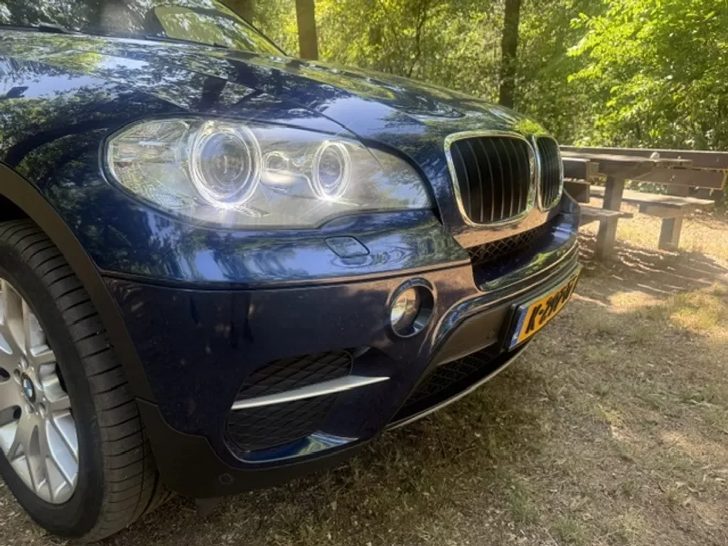 BMW X5 (2012) — foto 1