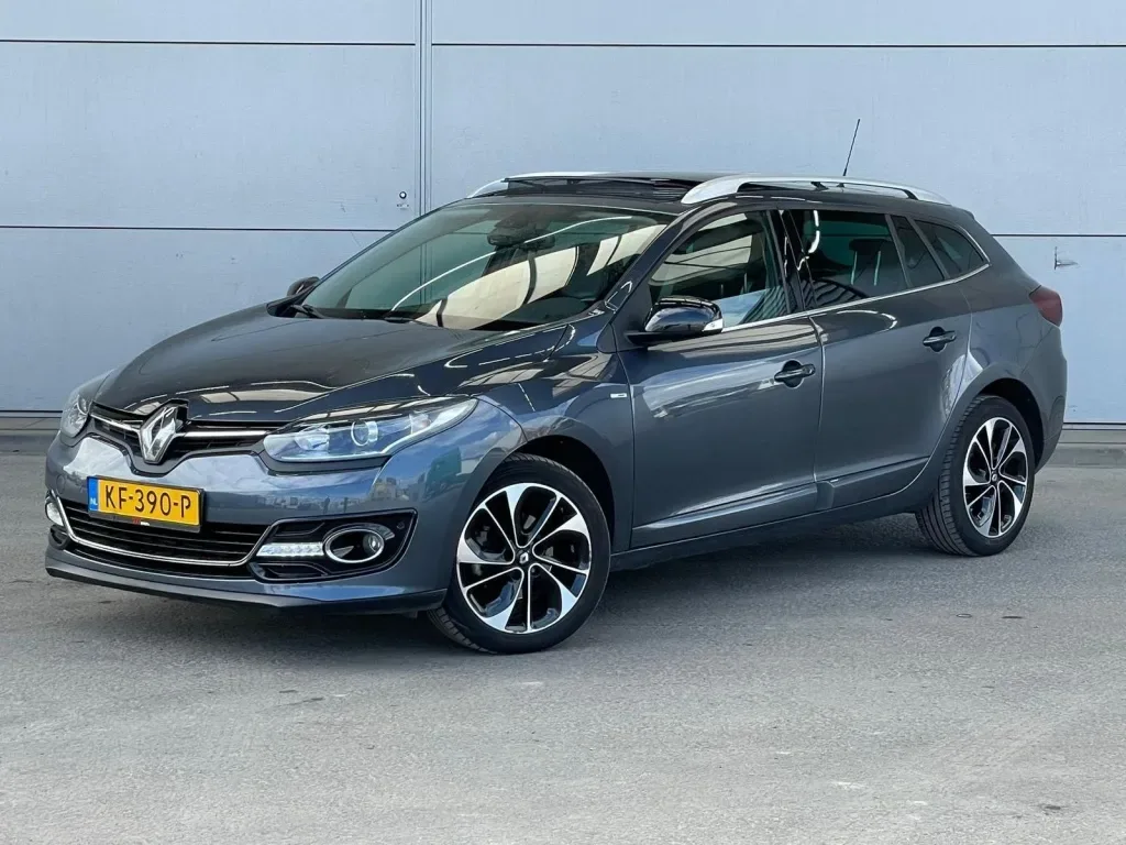 Renault Mégane (2016) — foto 1