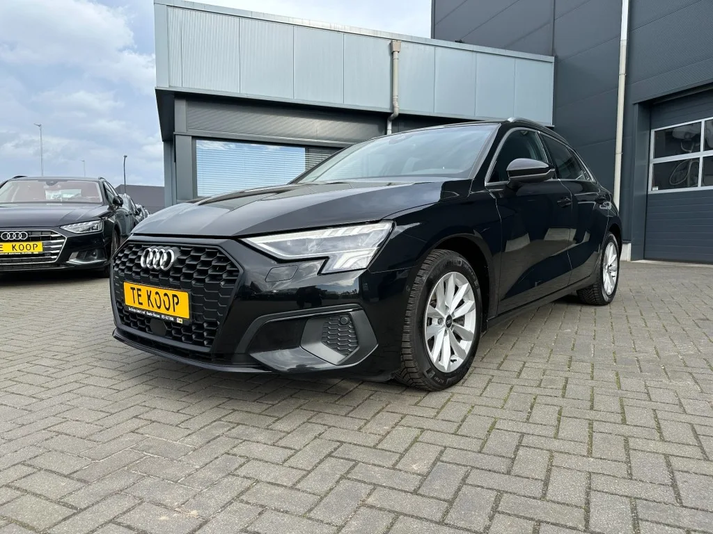Audi A3 (2021) — foto 1