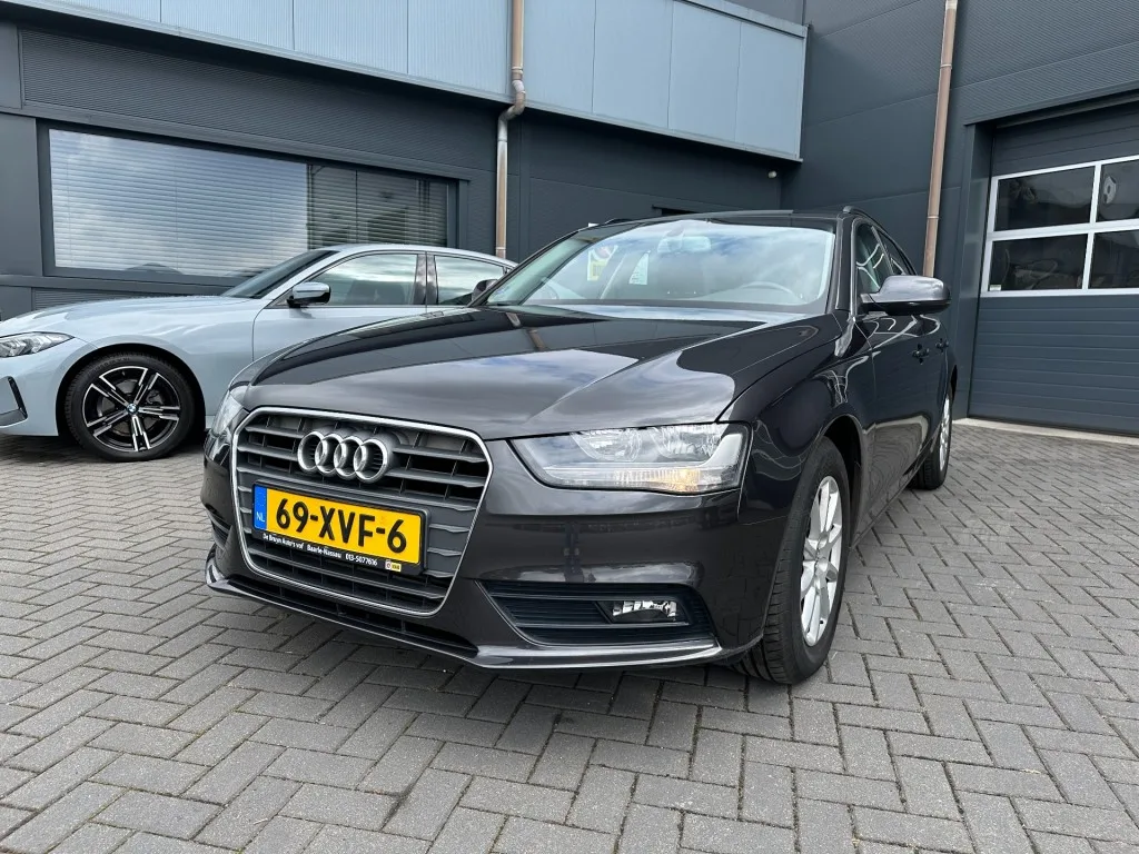 Audi A4 (2012) — foto 1