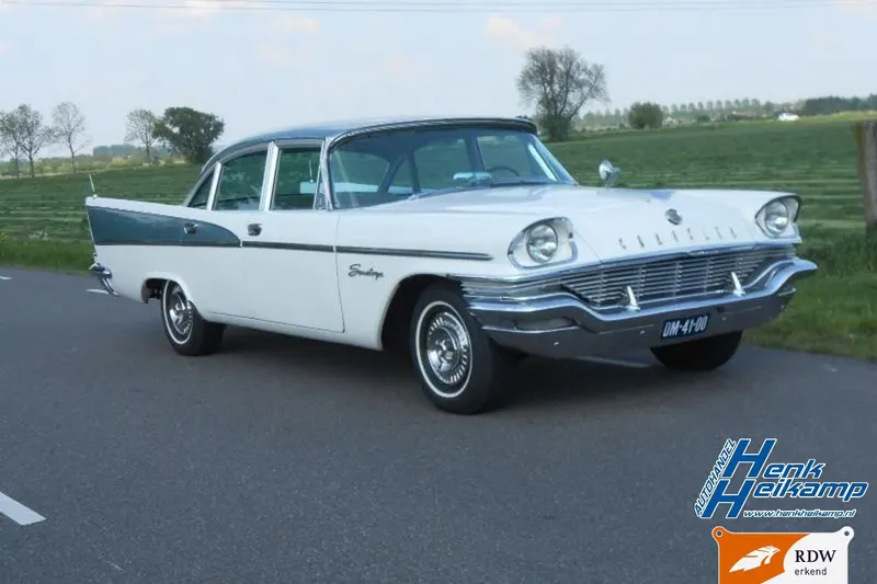 Chrysler Saratoga (1957)