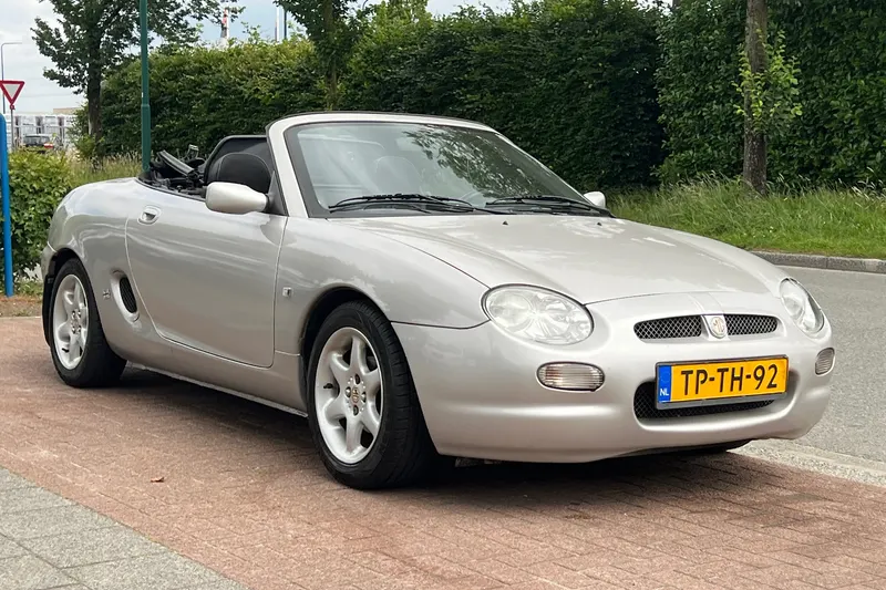 MG F (1998)