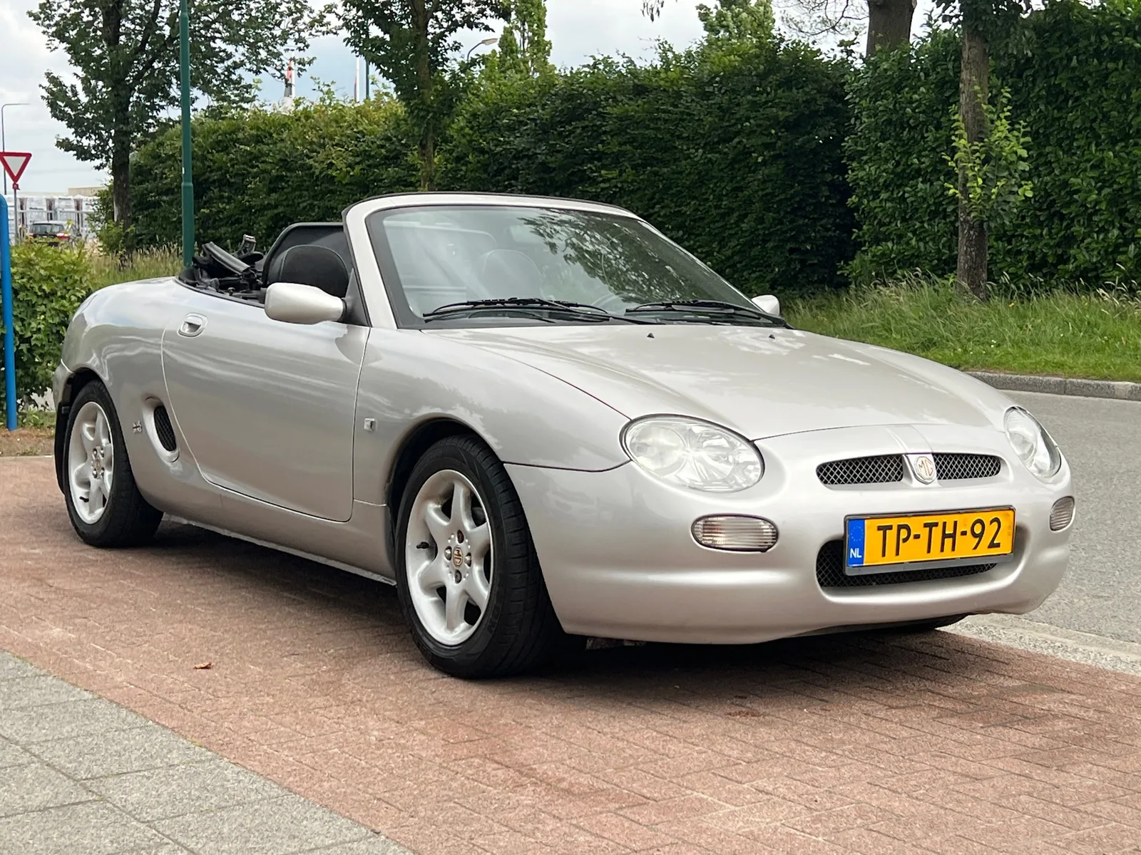 MG F (1998) — foto 1