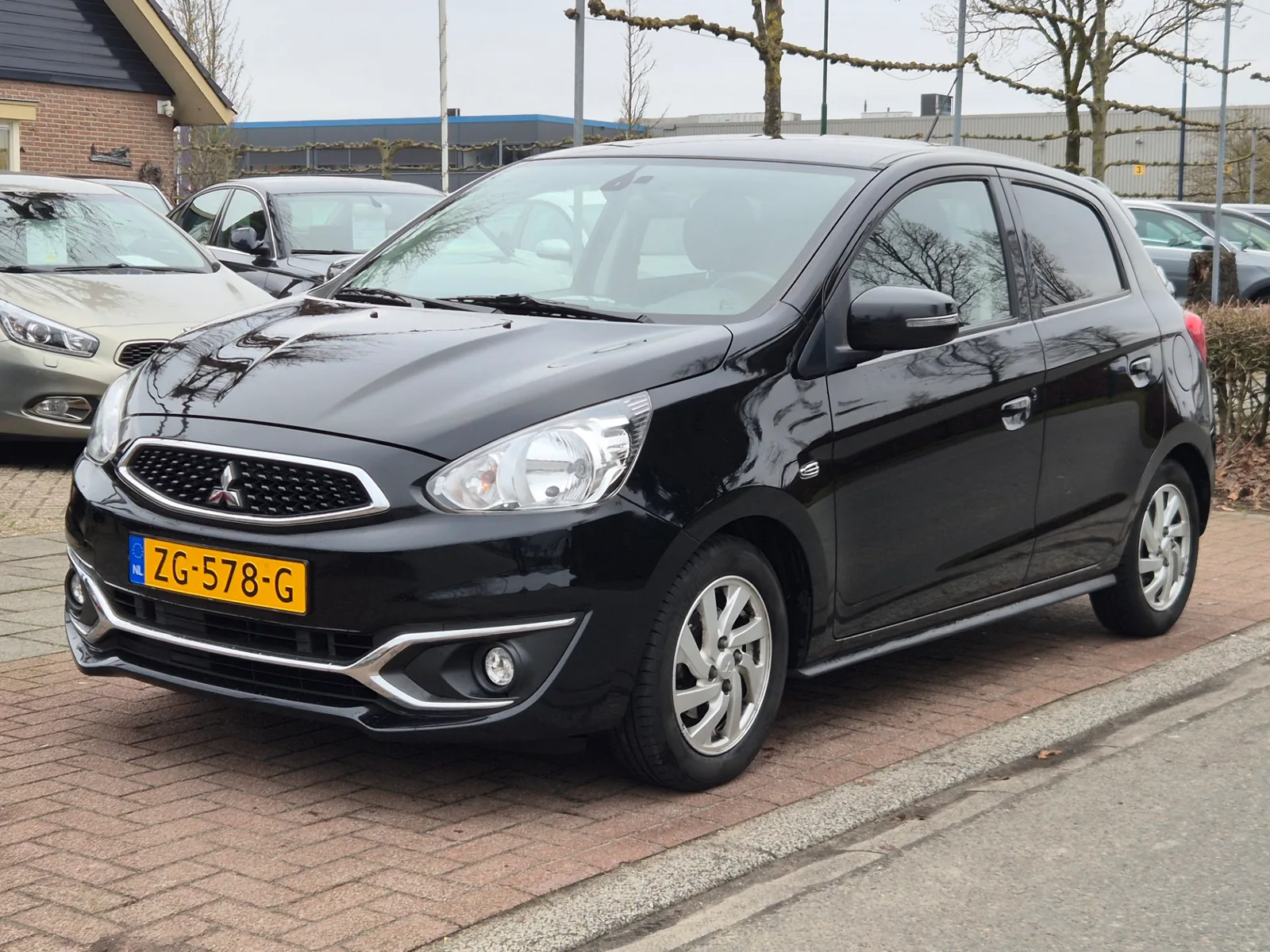 Mitsubishi Space Star (2019) — foto 1