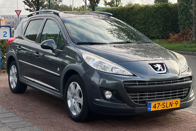 Peugeot 207 (2011)