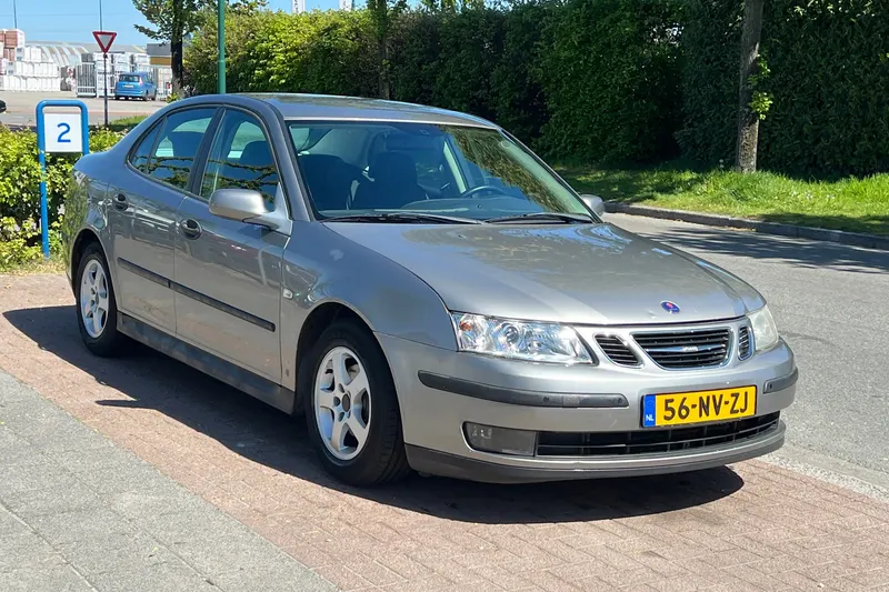 Saab 9-3 (2004)