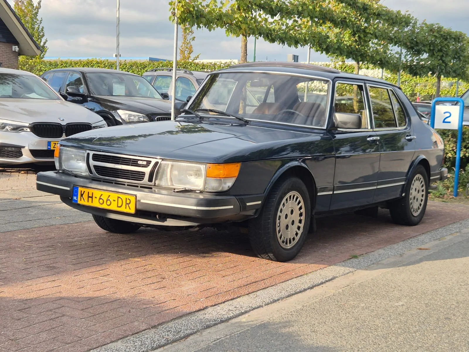 Saab 900 (1983) — foto 1
