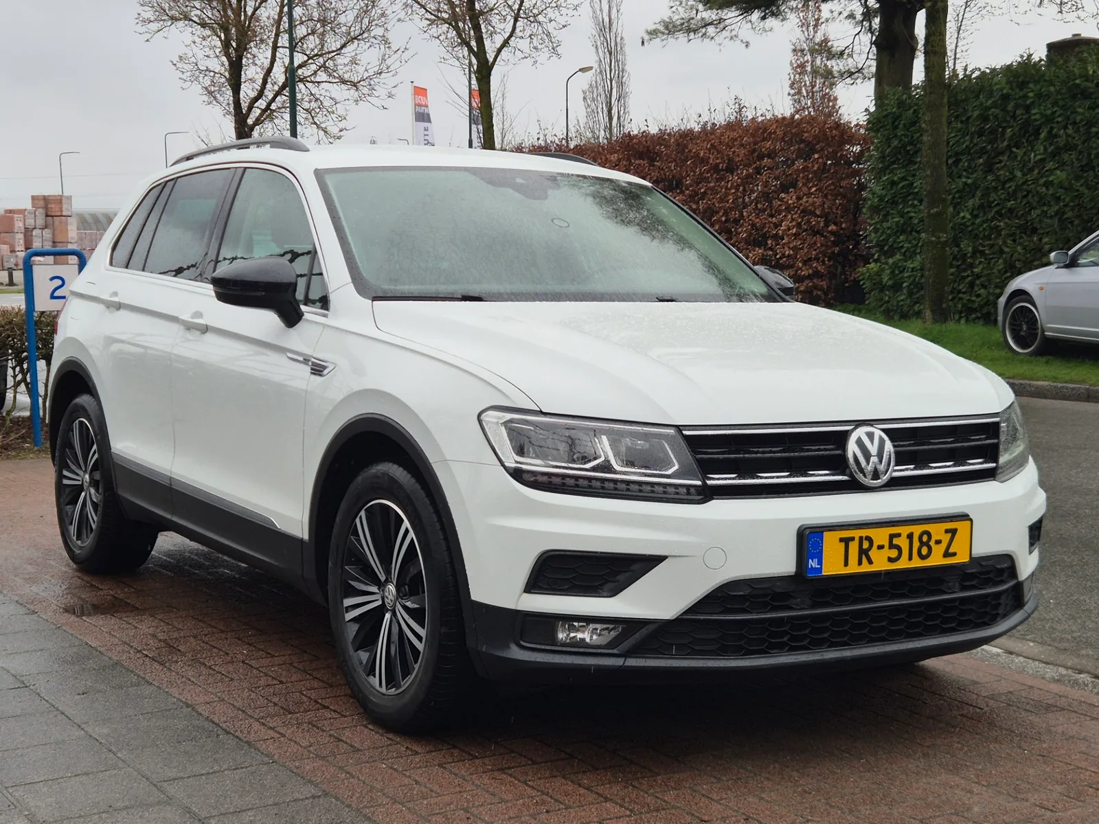 Volkswagen Tiguan (2018) — foto 1