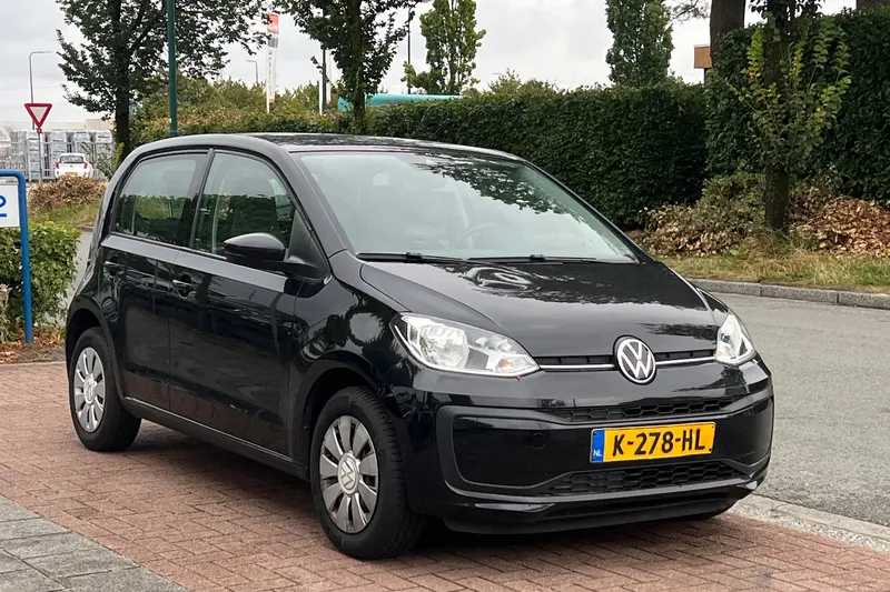 Volkswagen Up! (2021)