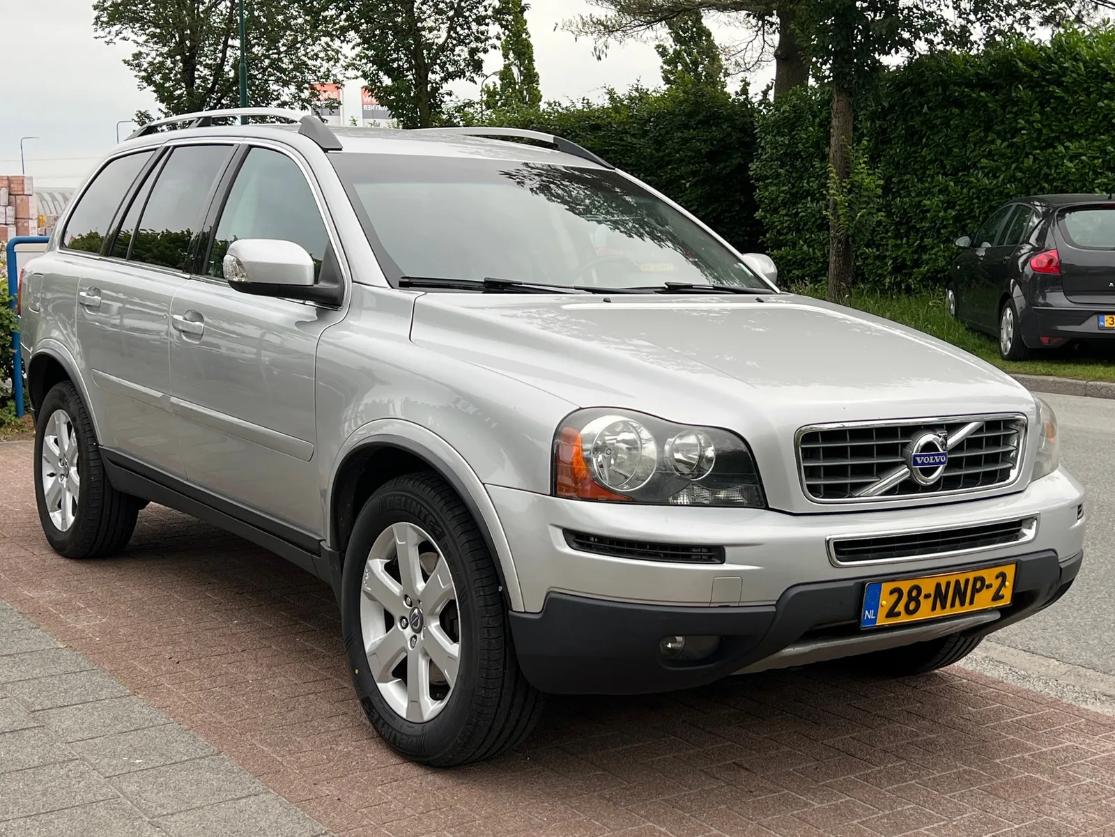 Volvo XC90 (2010) — foto 1