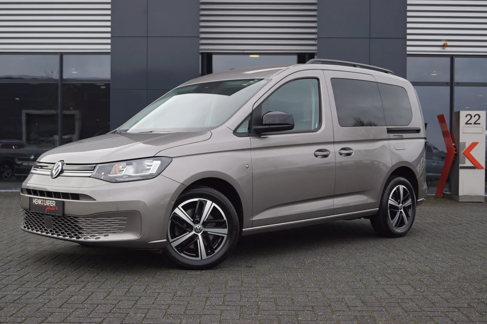 Volkswagen Caddy (2022) — foto 1