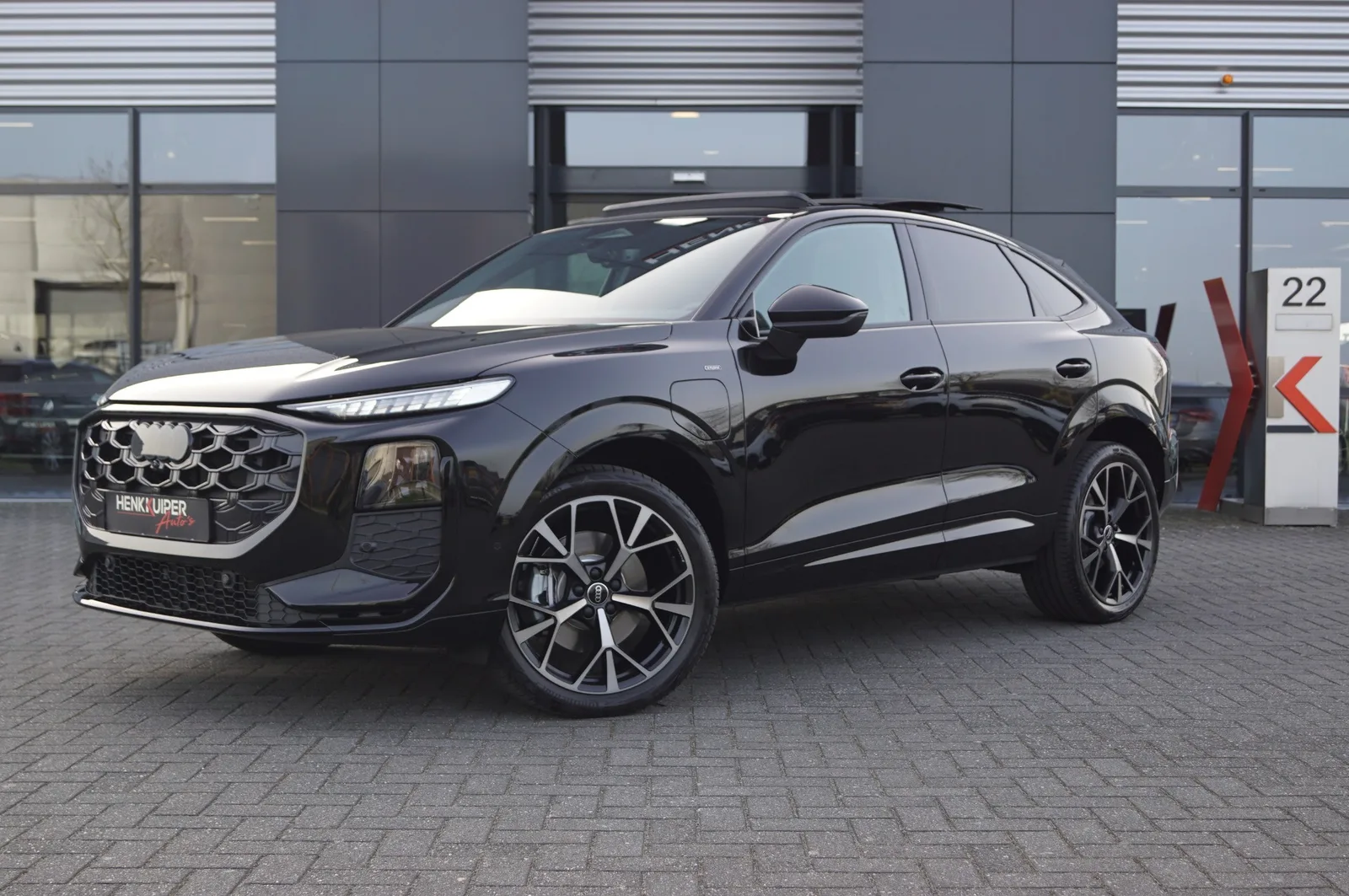 Audi Q3 Sportback (2026) — foto 1