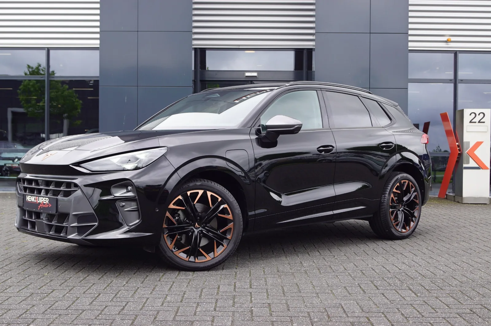 CUPRA Terramar (2025) — foto 1