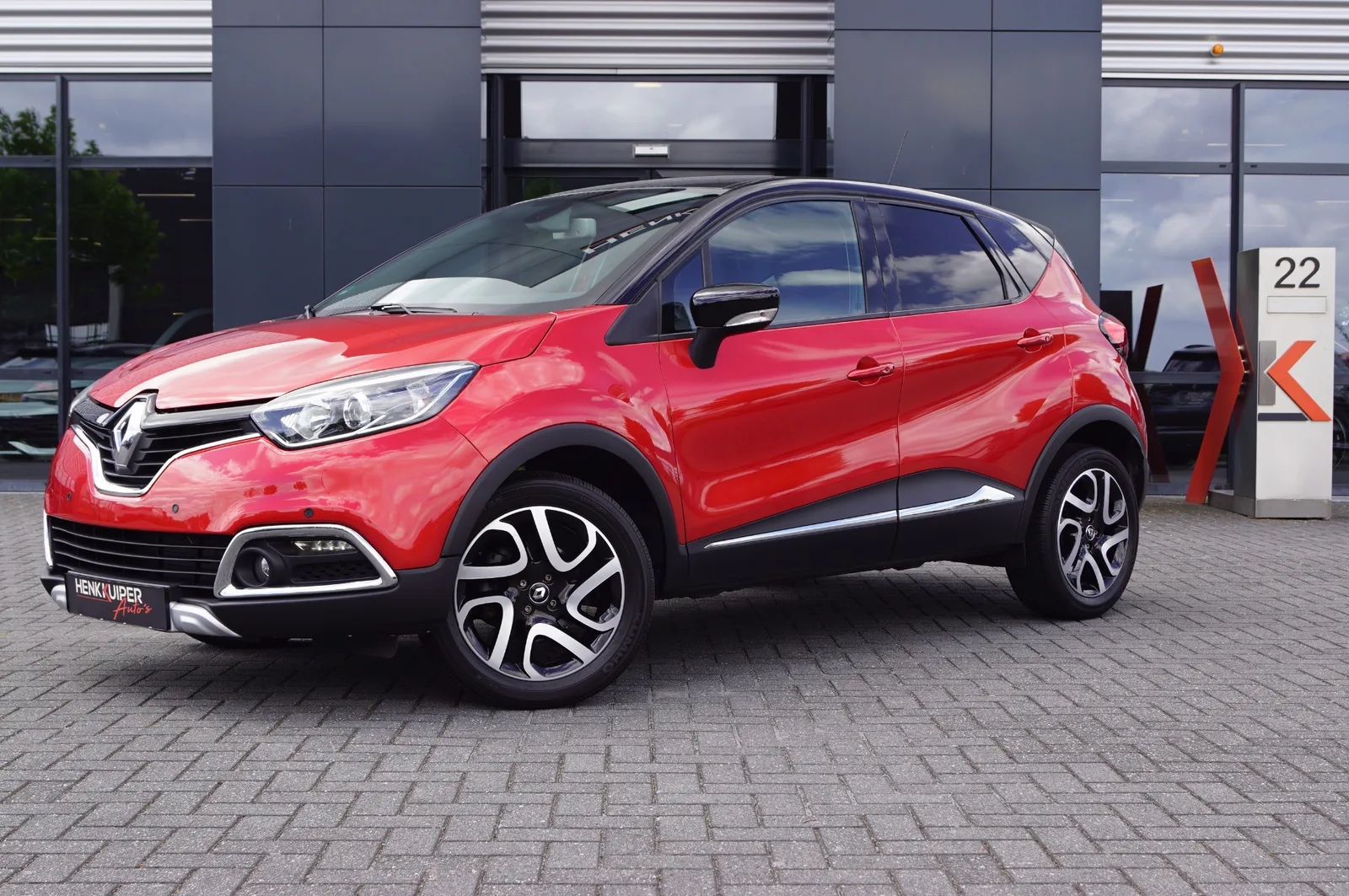 Renault Captur (2017) — foto 1