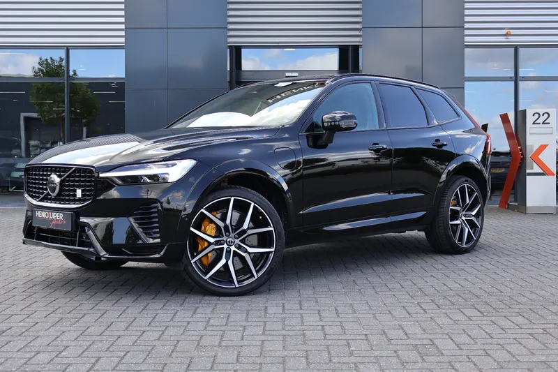Volvo XC60 (2023)