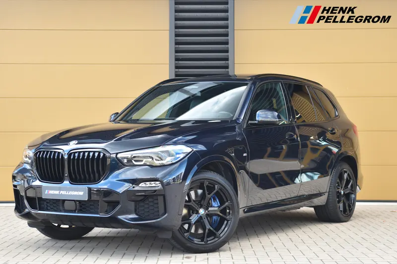 BMW X5 (2021)