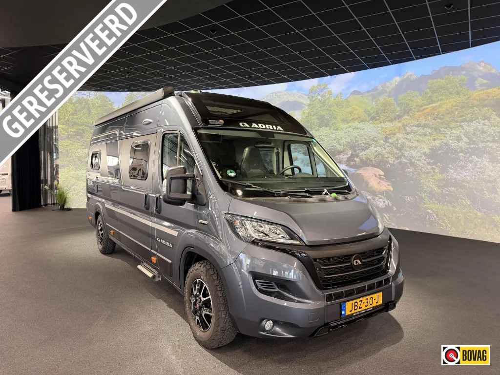 Adria Twin (2022) — foto 1