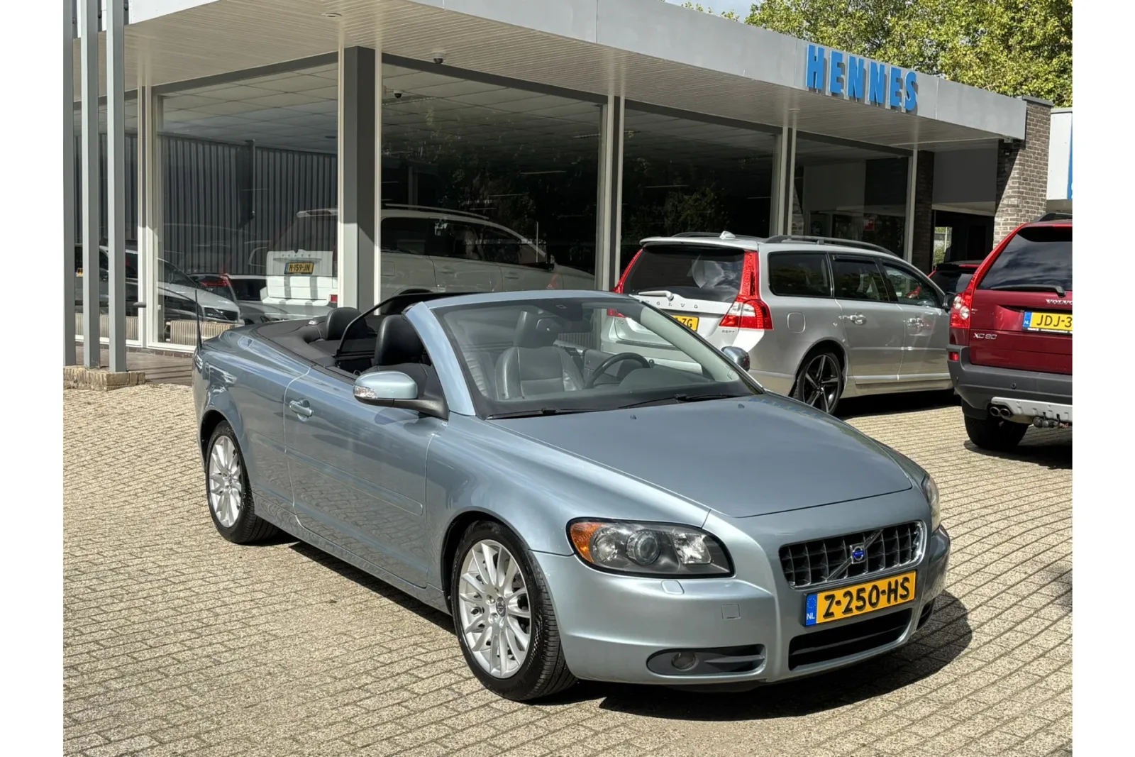Volvo C70 (2008) — foto 1