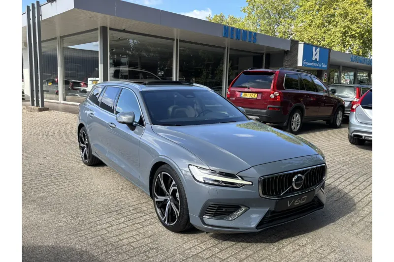 Volvo V60 (2023)