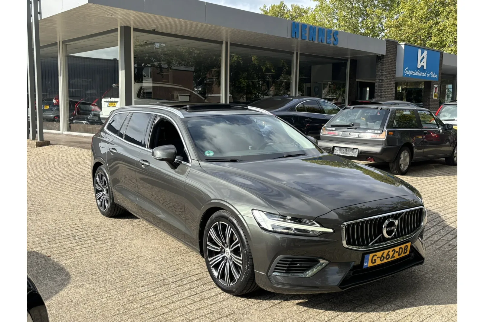 Volvo V60 (2019) — foto 1
