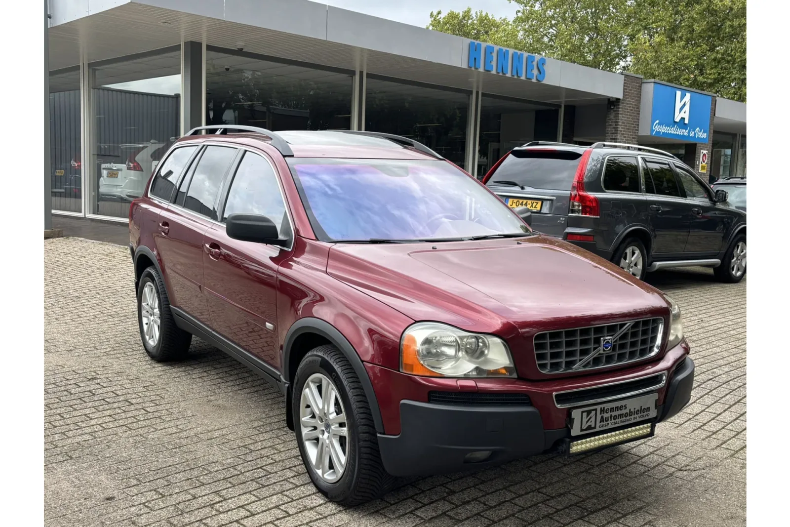 Volvo XC90 (2004) — foto 1