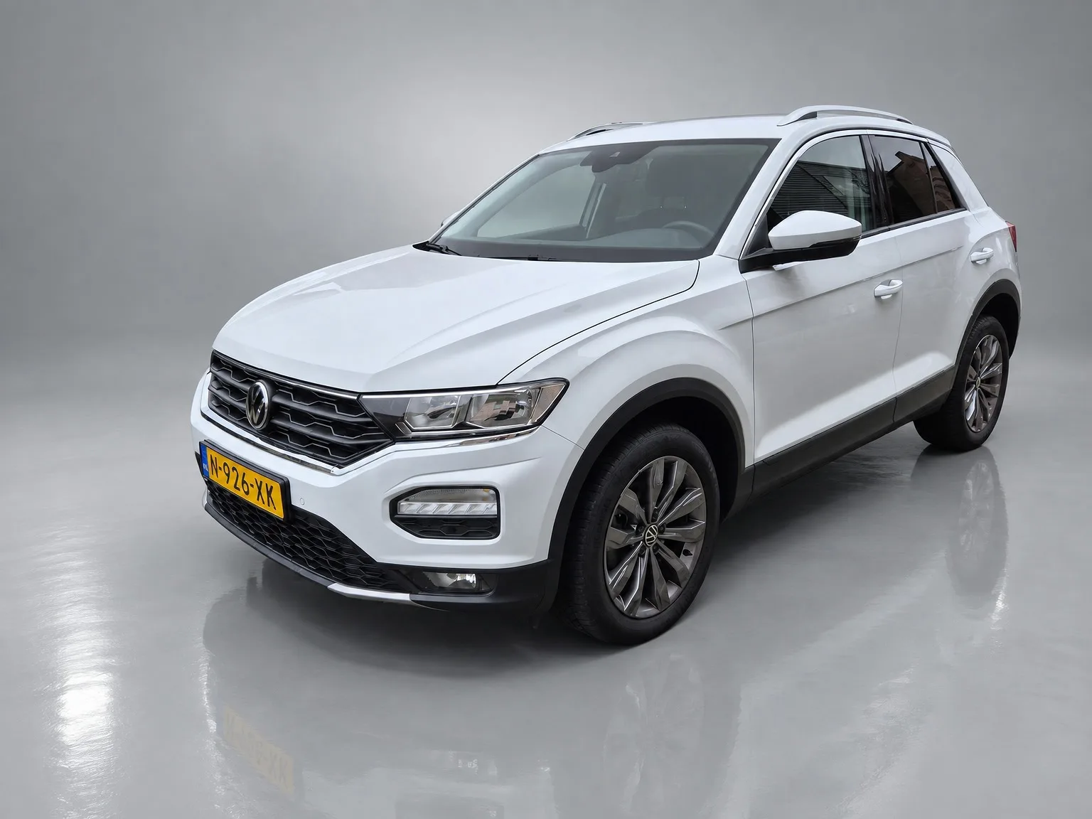 Volkswagen T-Roc (2022) — foto 1