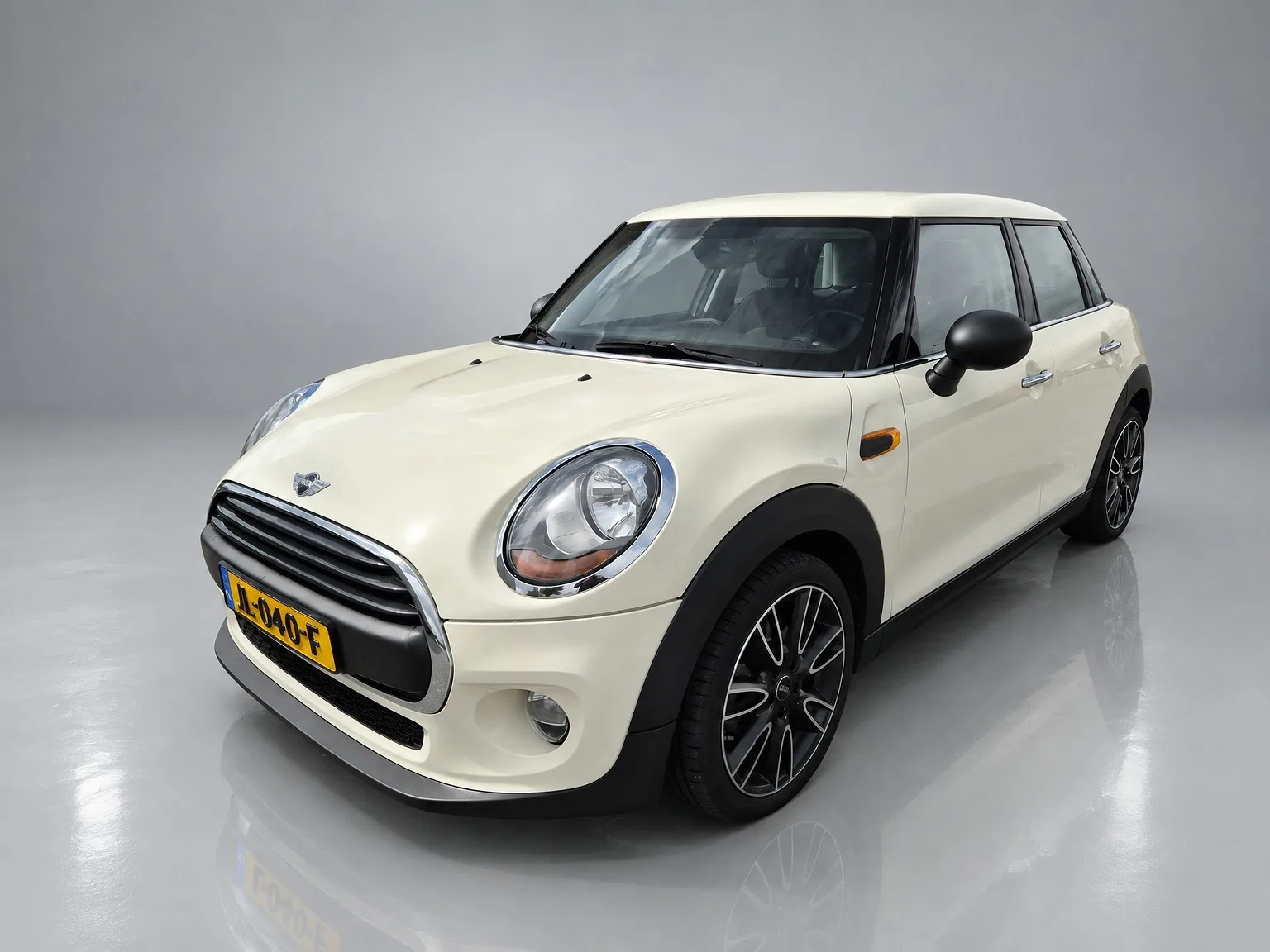 MINI One (2016) — foto 1